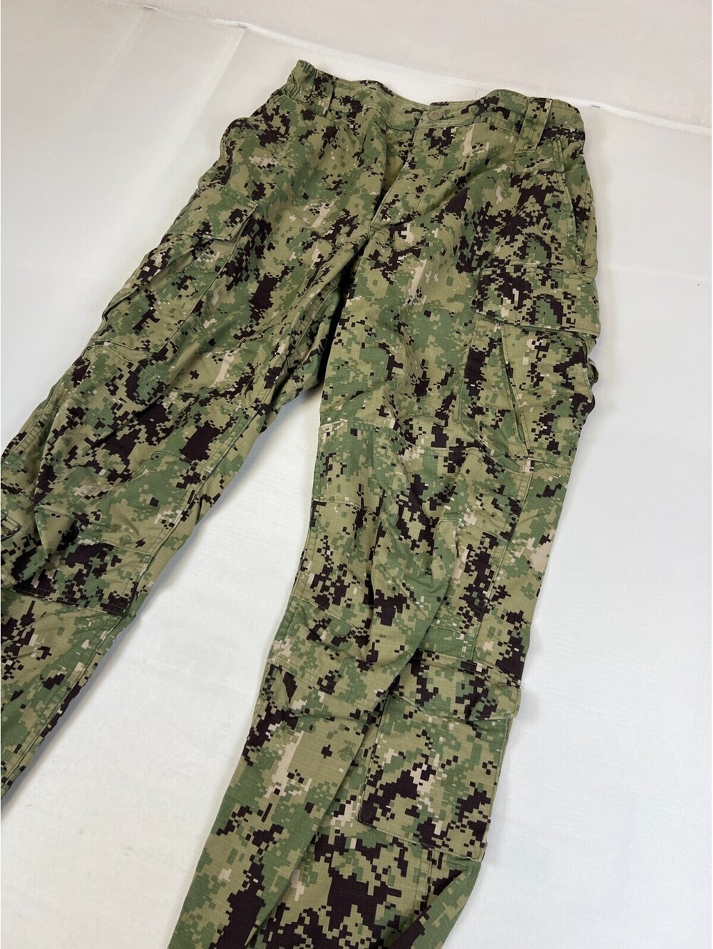 US Navy Men Cargo Pants 32x31 Digital Camo Type III NWU Combat Trousers Utility - Picture 4 of 7